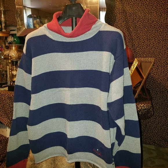 Coca-Cola brand vintage sweater medium sweatshirt